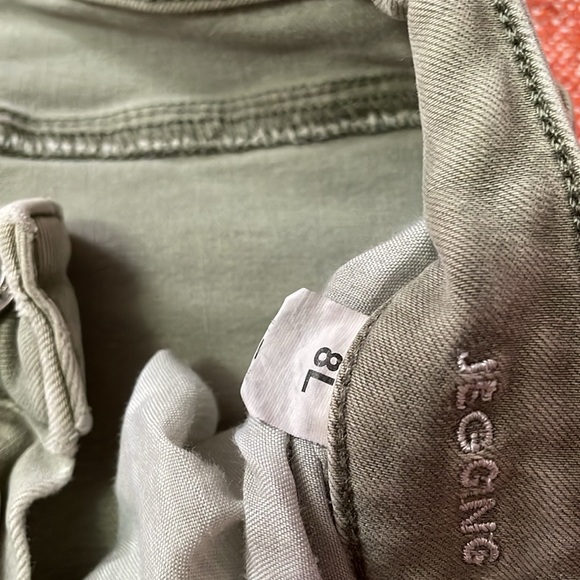 Jean Leggings 3 for 12 🤩 - Picture 5 of 5